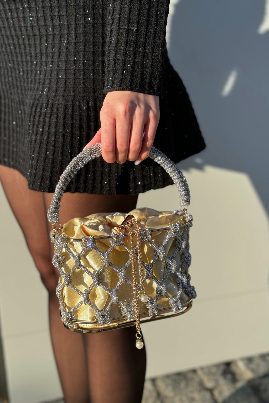 Saten İpli Kese ile Işıltılı Örgü Çanta