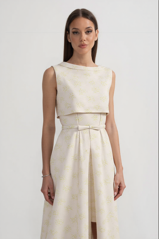 Yüksek Yakalı ve Önden Yırtmaçlı Çiçek İşlemeli Kolsuz Elbise - Ivoire