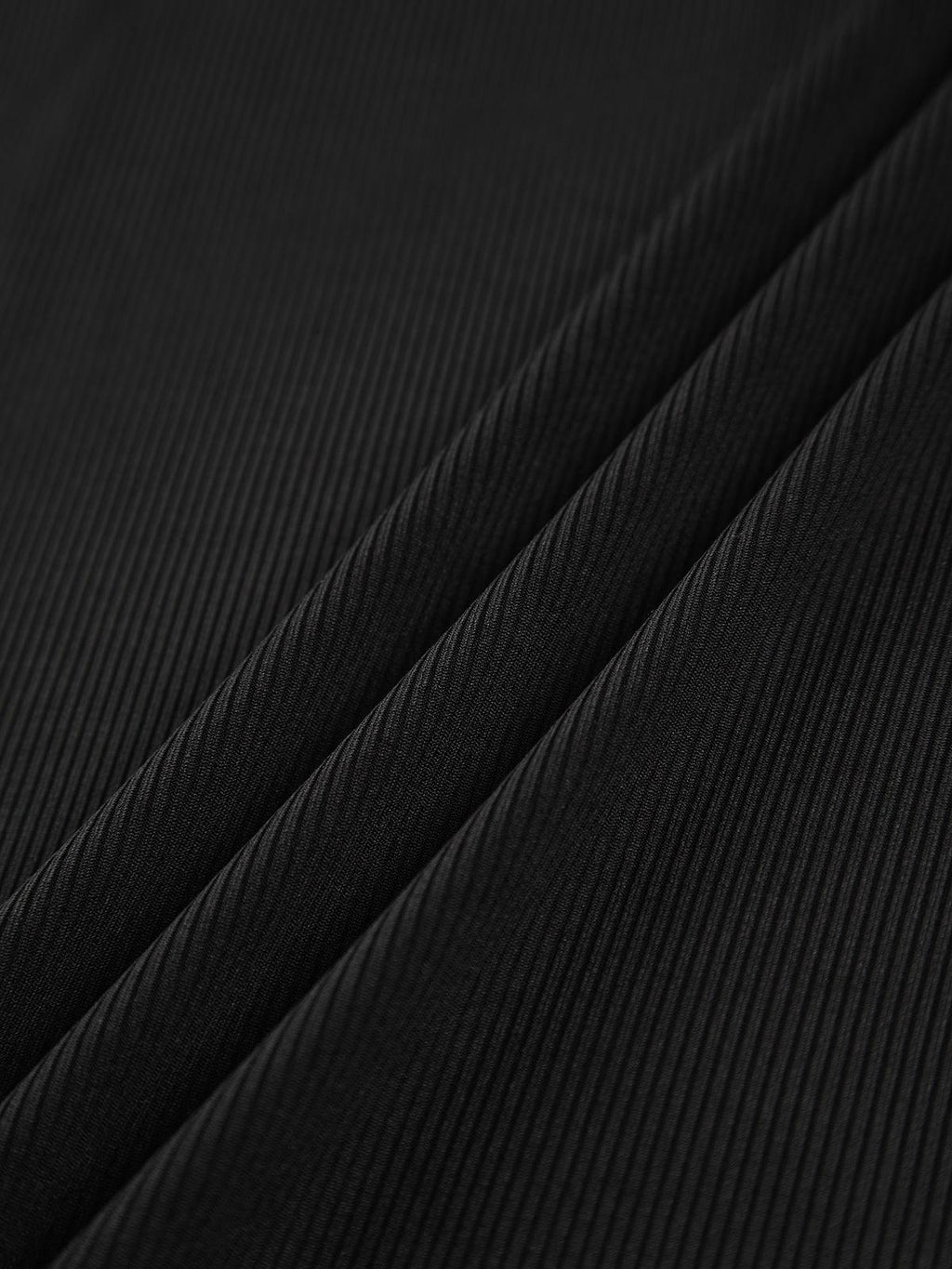 Asimetrik Omuz Detaylı Triko Bluz