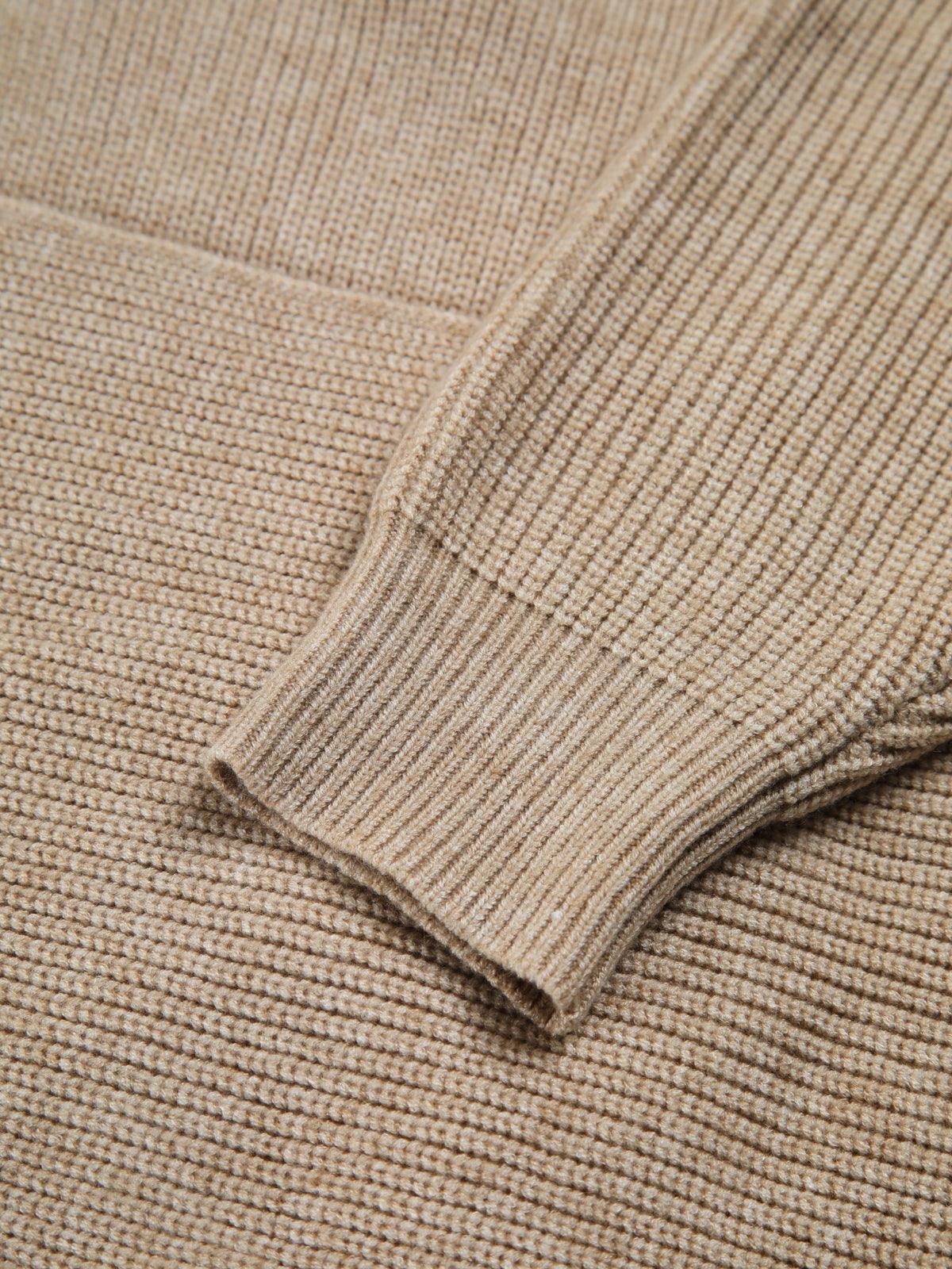 V Yaka Bej Örgü Crop Kazak