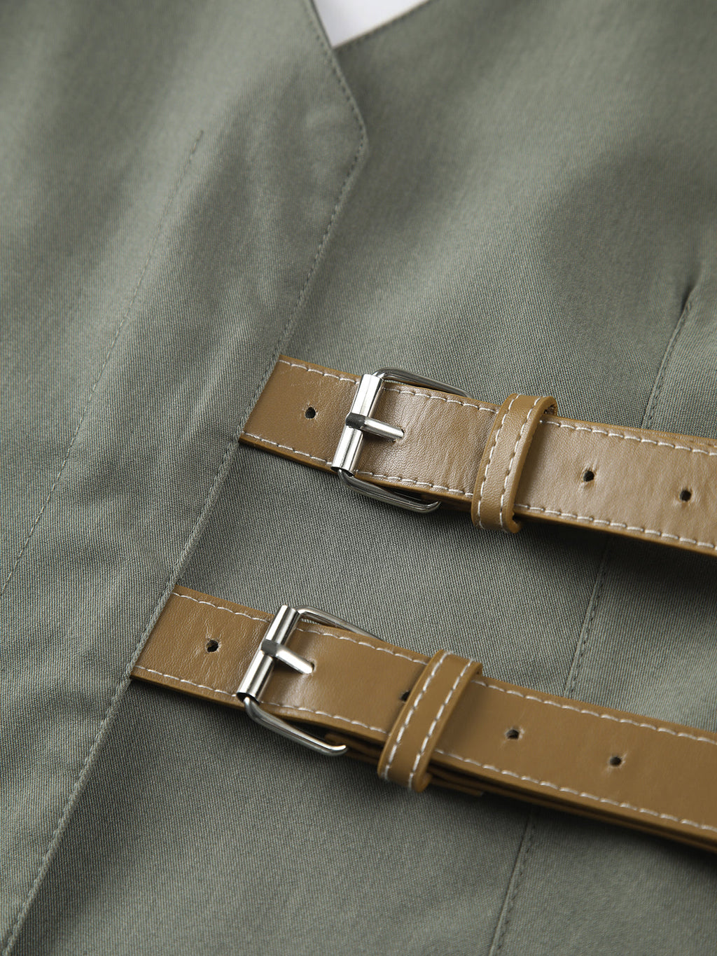 Halter Yaka Sırtı Açık Dokuma Bluz