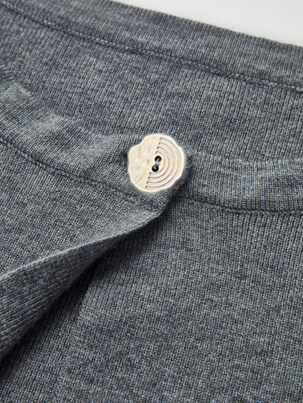 Bisiklet Yaka Düğmeli Örgü Hırka