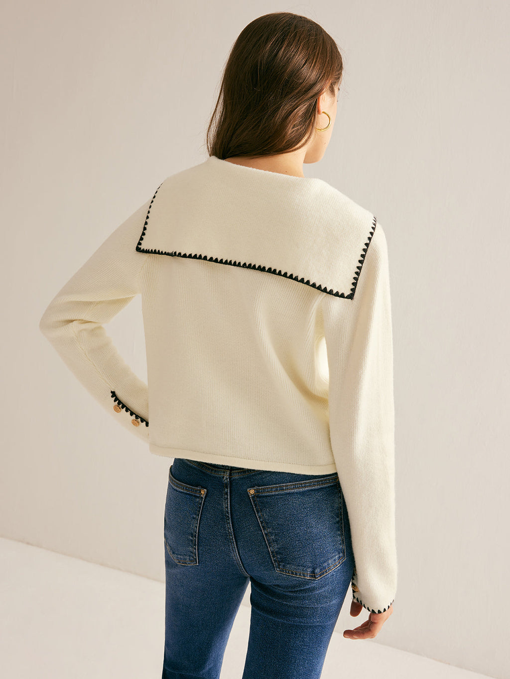 Yelken Yaka Kontrast Uçlu Düğmeli Hırka