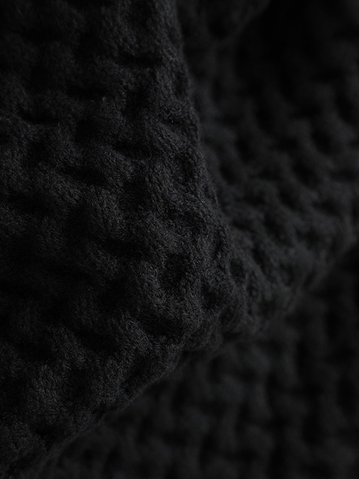 Geometrik Düğmeli Hırka