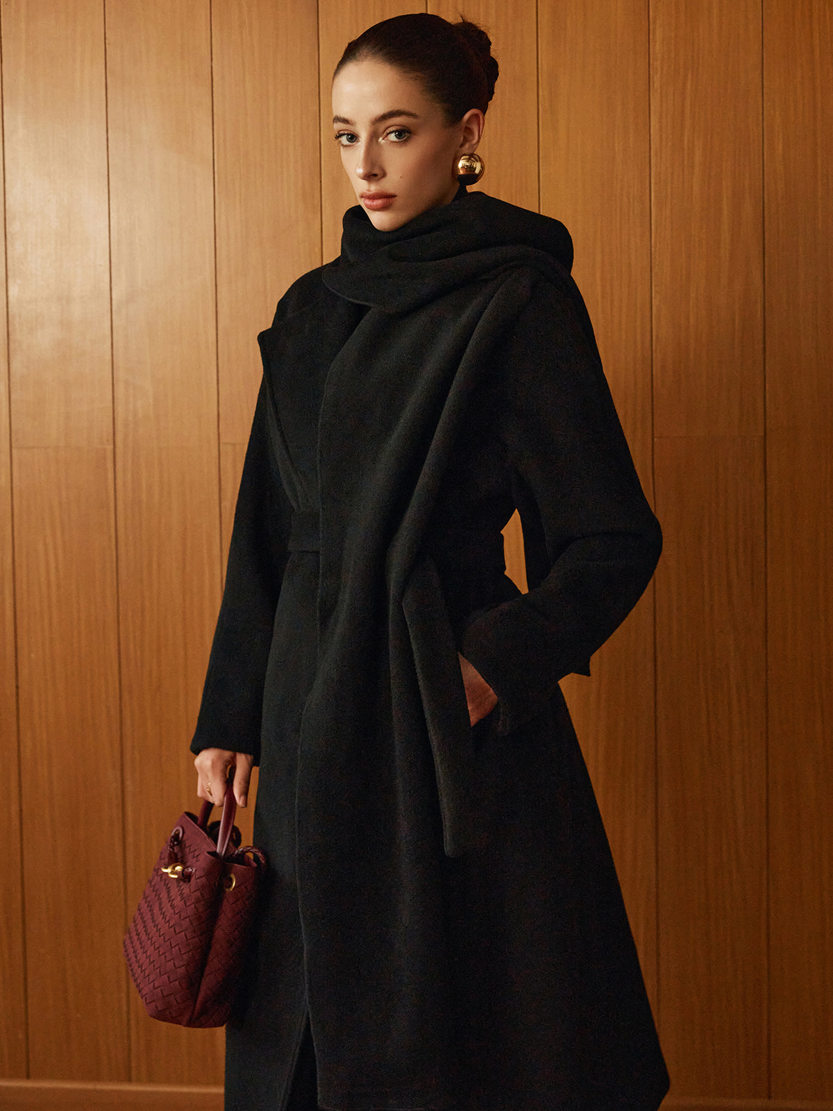 Eşarplı Çok Yönlü Kemerli Sıcak Tutan Kaban