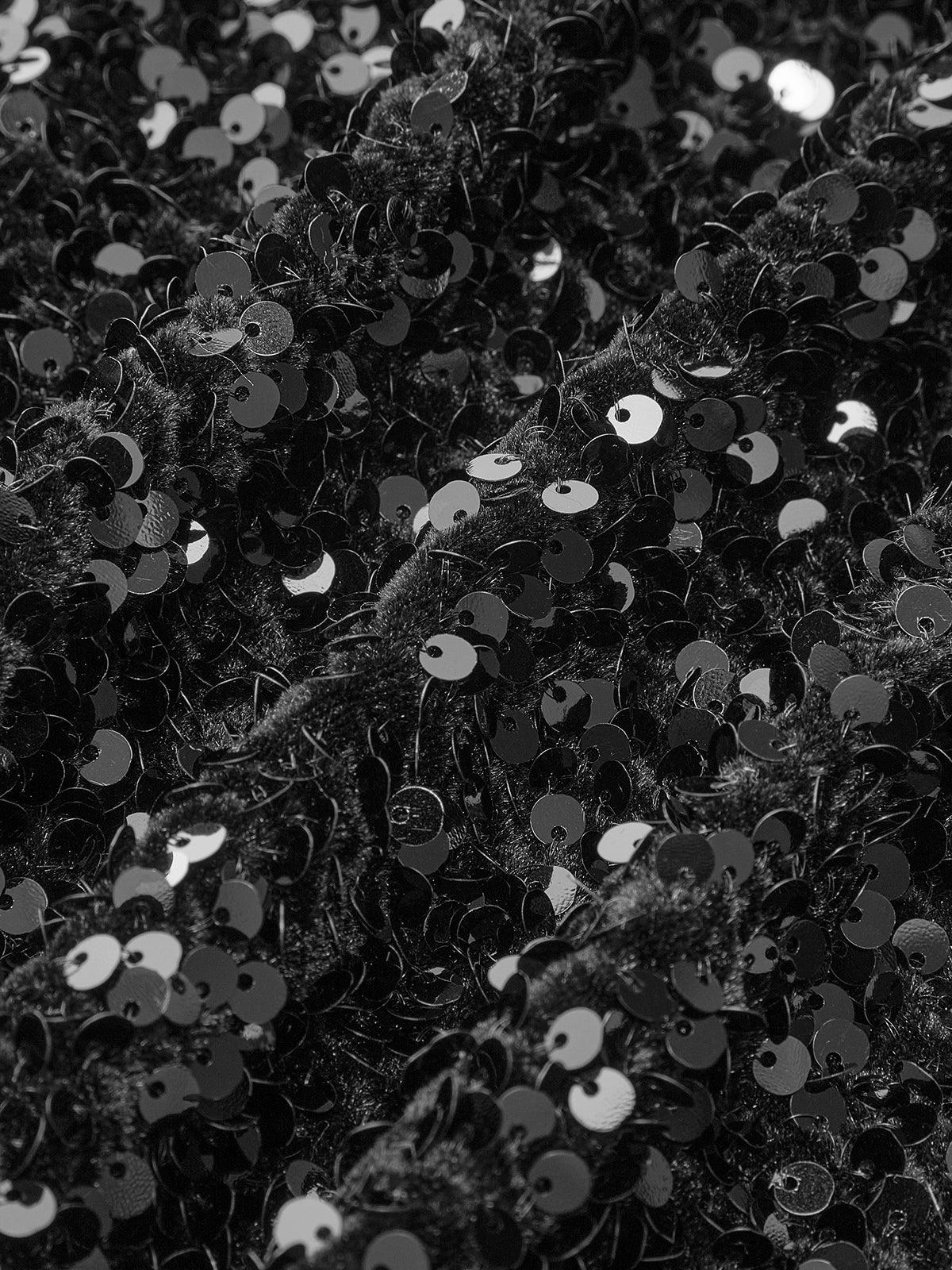 Siyah Pul Detaylı Fiyonk Bağlamalı Ceket