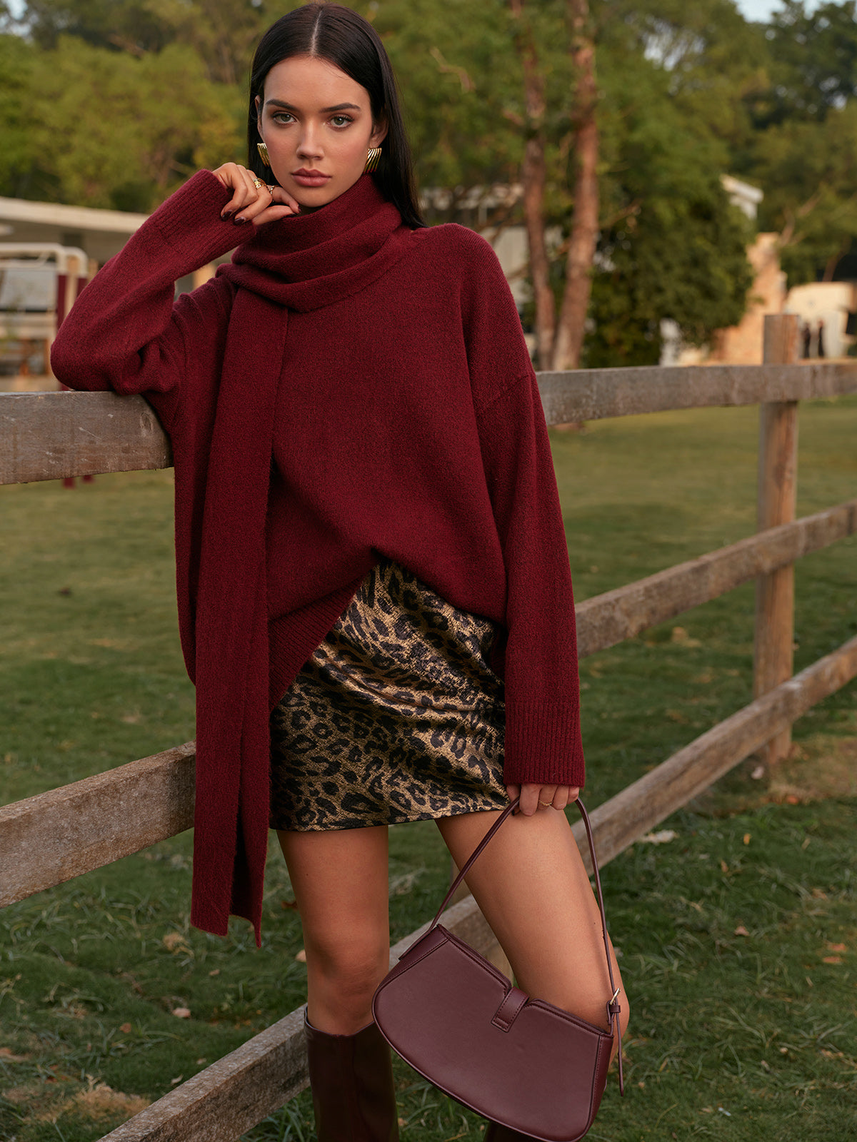 Eşleşen Eşarplı Düz Vardiyalı Kazak