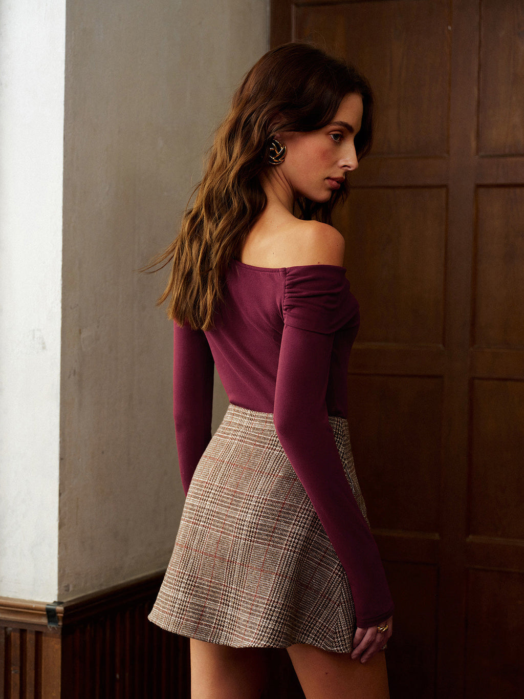 Asimetrik Yaka Dantelli Jersey Üst