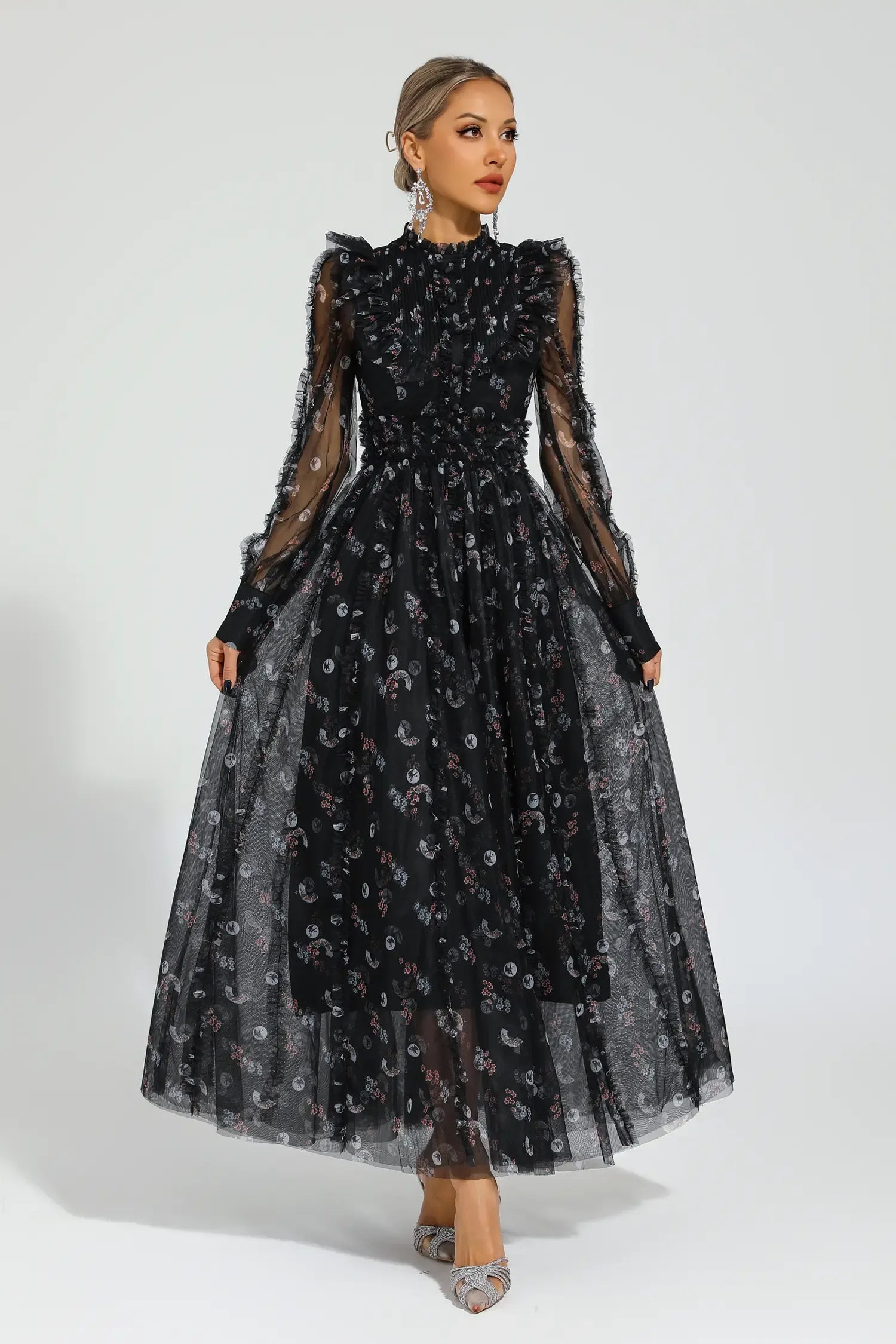 Siyah Çiçek Desenli Uzun Kollu Maxi Elbise