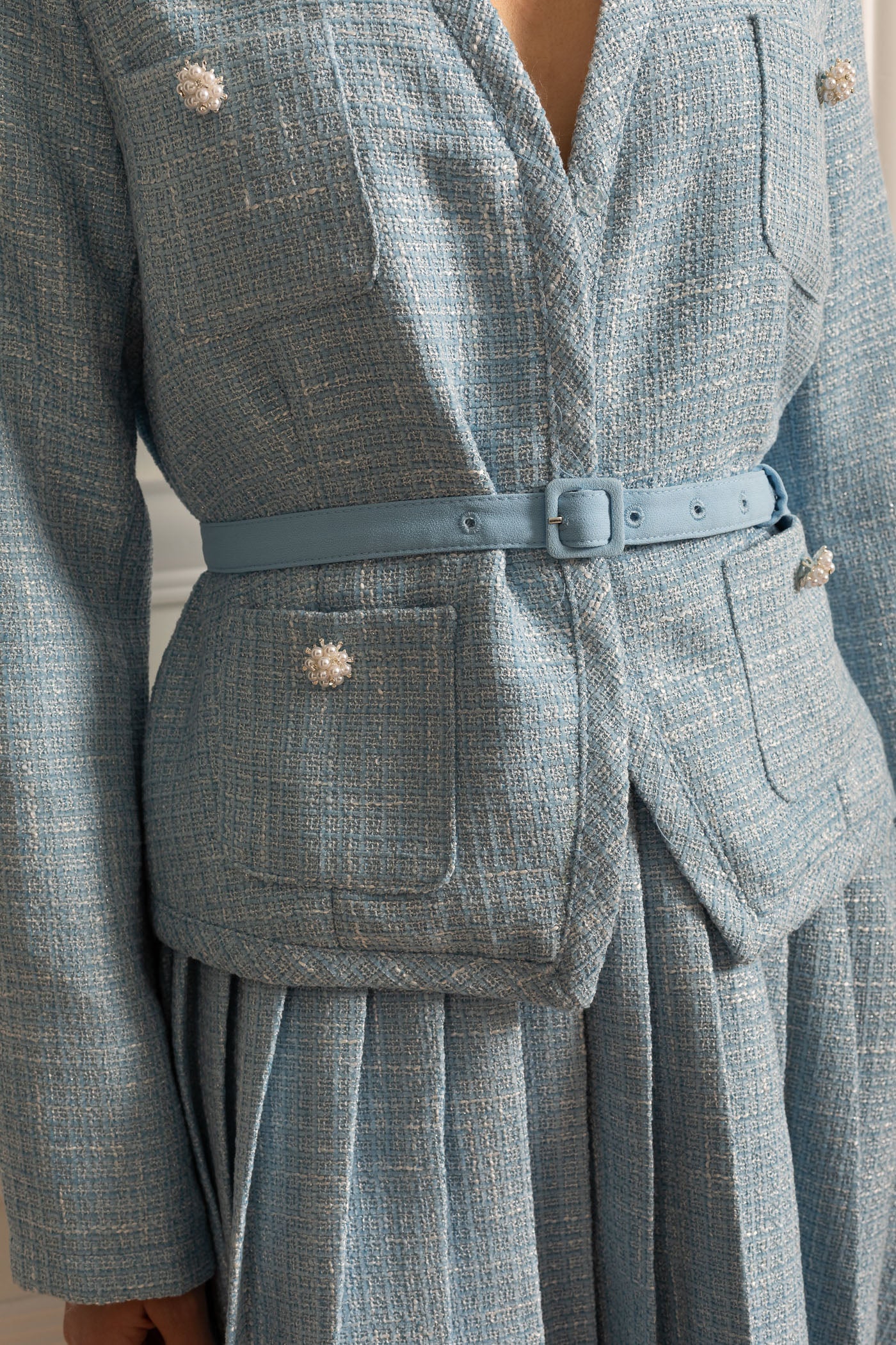 Uzun Kollu Üst ve Eşleşen Pileli Mini Etekli Dokulu Ortak Takım - Mavi