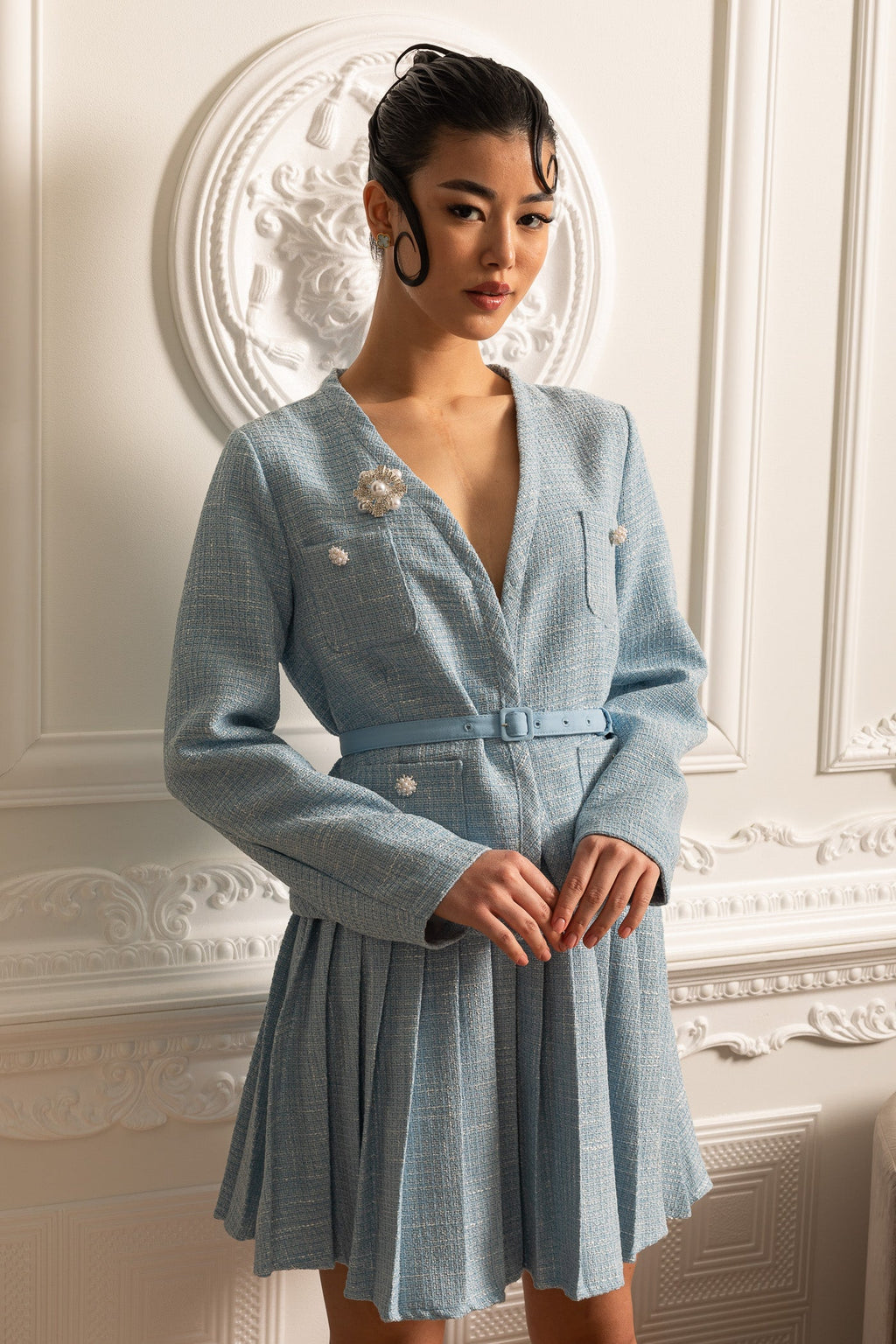 Uzun Kollu Üst ve Eşleşen Pileli Mini Etekli Dokulu Ortak Takım - Mavi