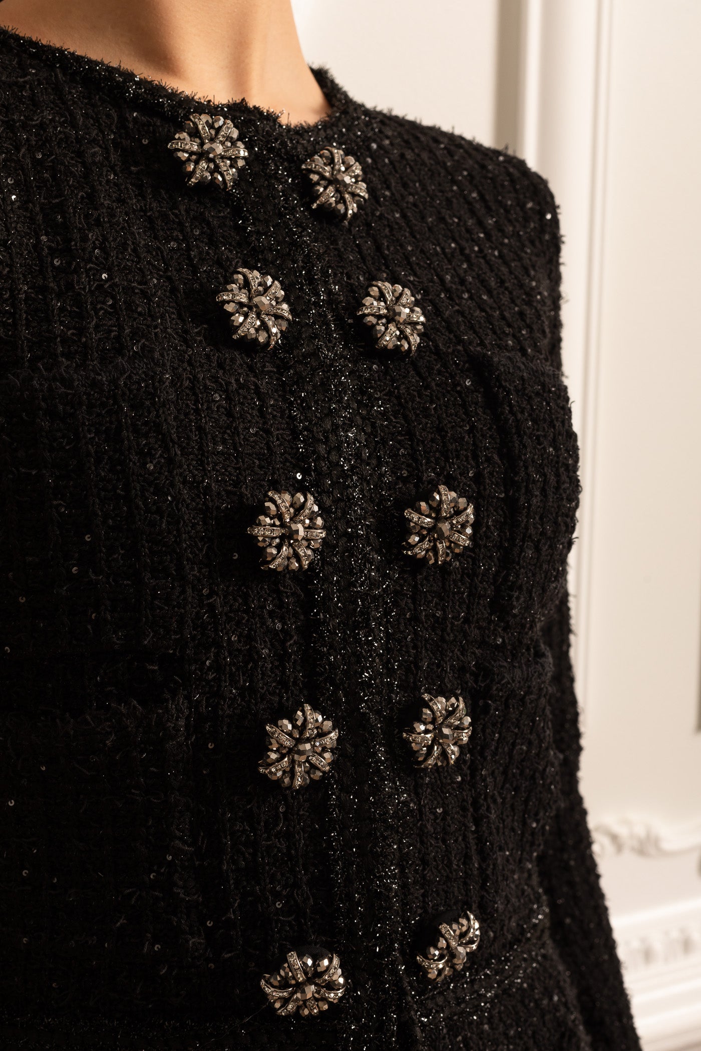 Uzun Kollu Ceket ve Mini Etekli Örgü Co-Ord Set