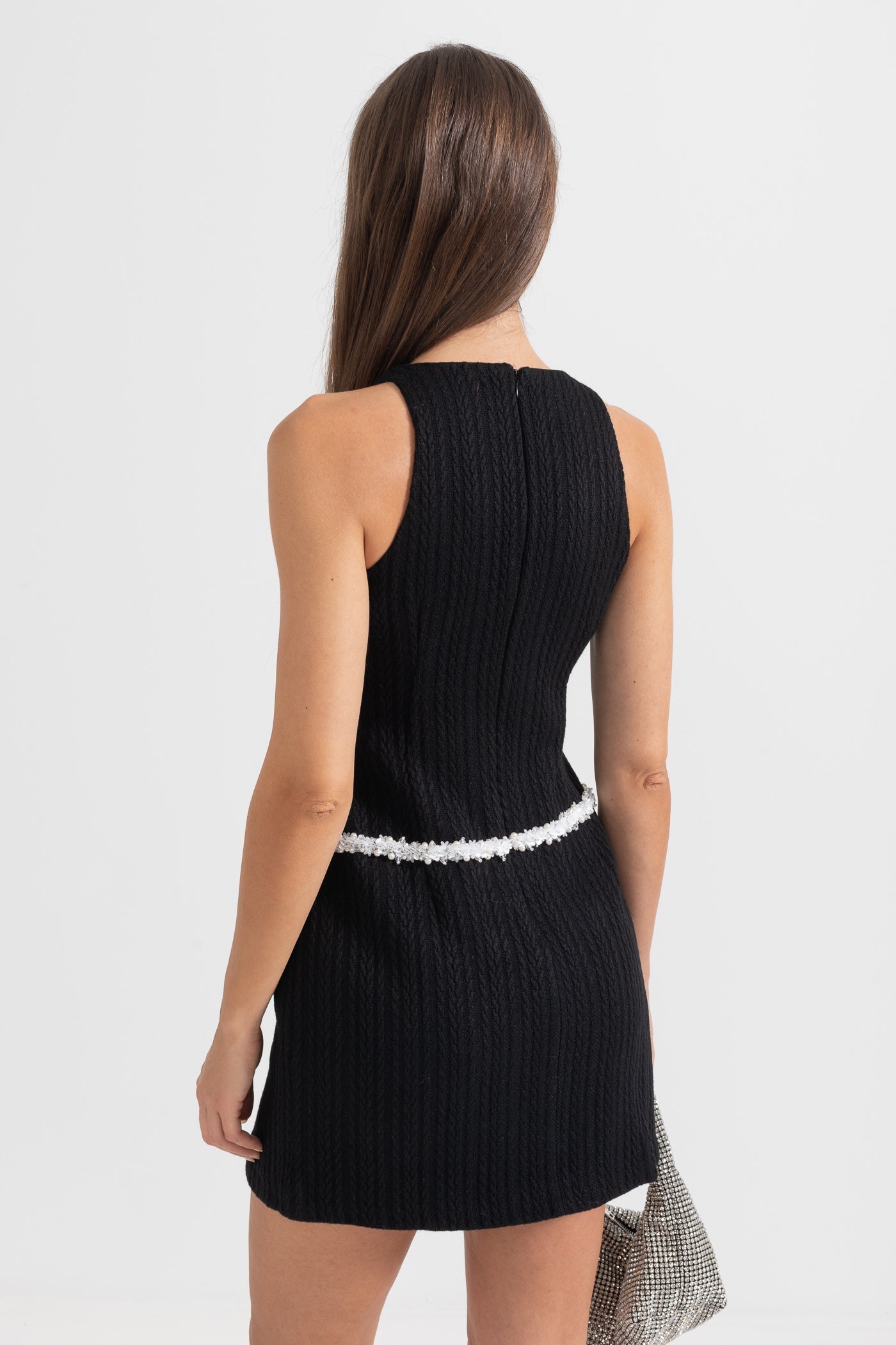 Zarif Kolsuz Dokulu Mini Elbise