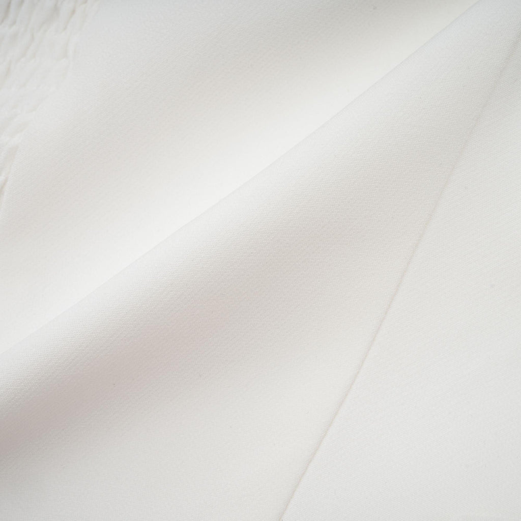 Flora Elegance Beyaz 3D Çiçek Detaylı Straplez Bluz