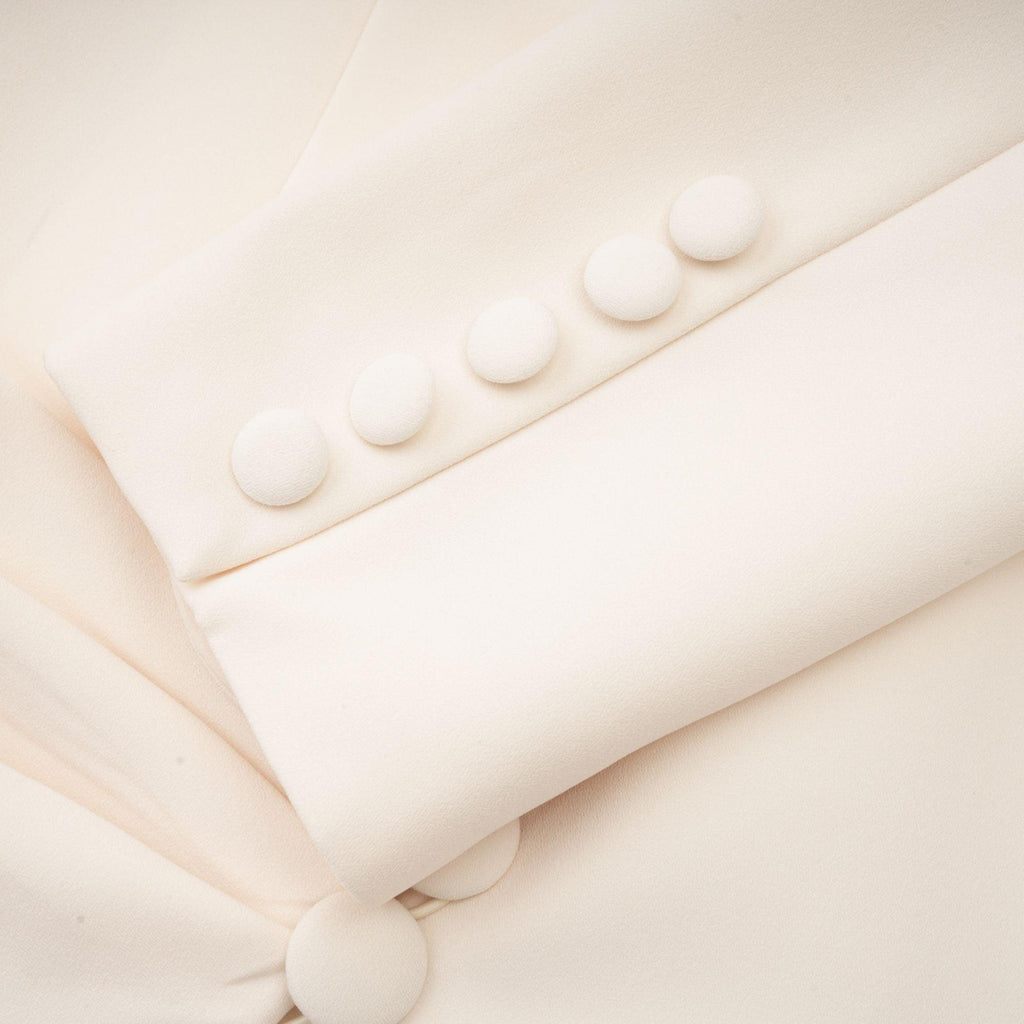 Opulent Grace İşlemeli Krem Blazer Elbise