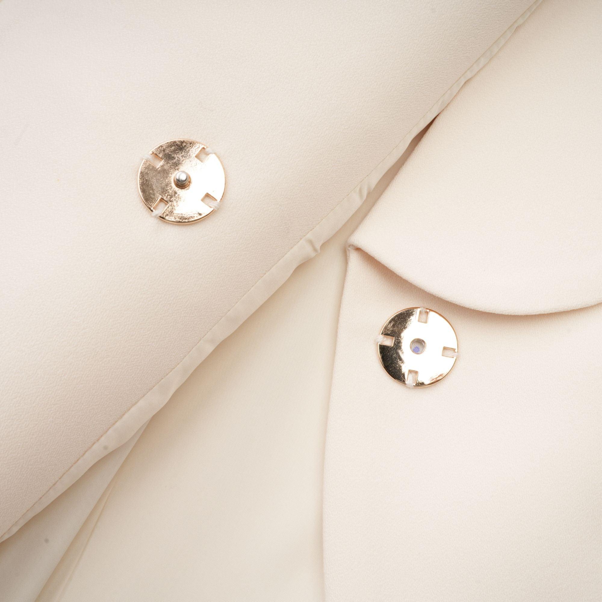 Opulent Grace İşlemeli Krem Blazer Elbise