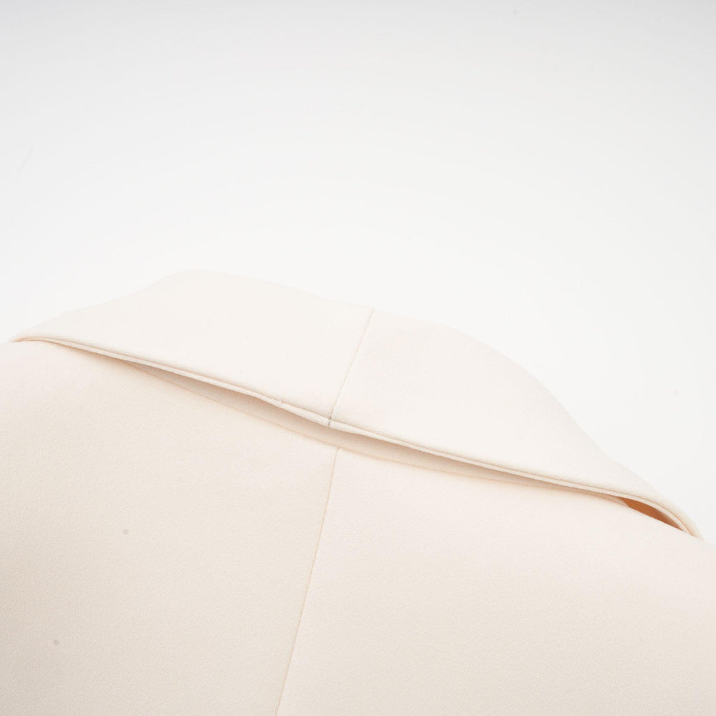 Opulent Grace İşlemeli Krem Blazer Elbise