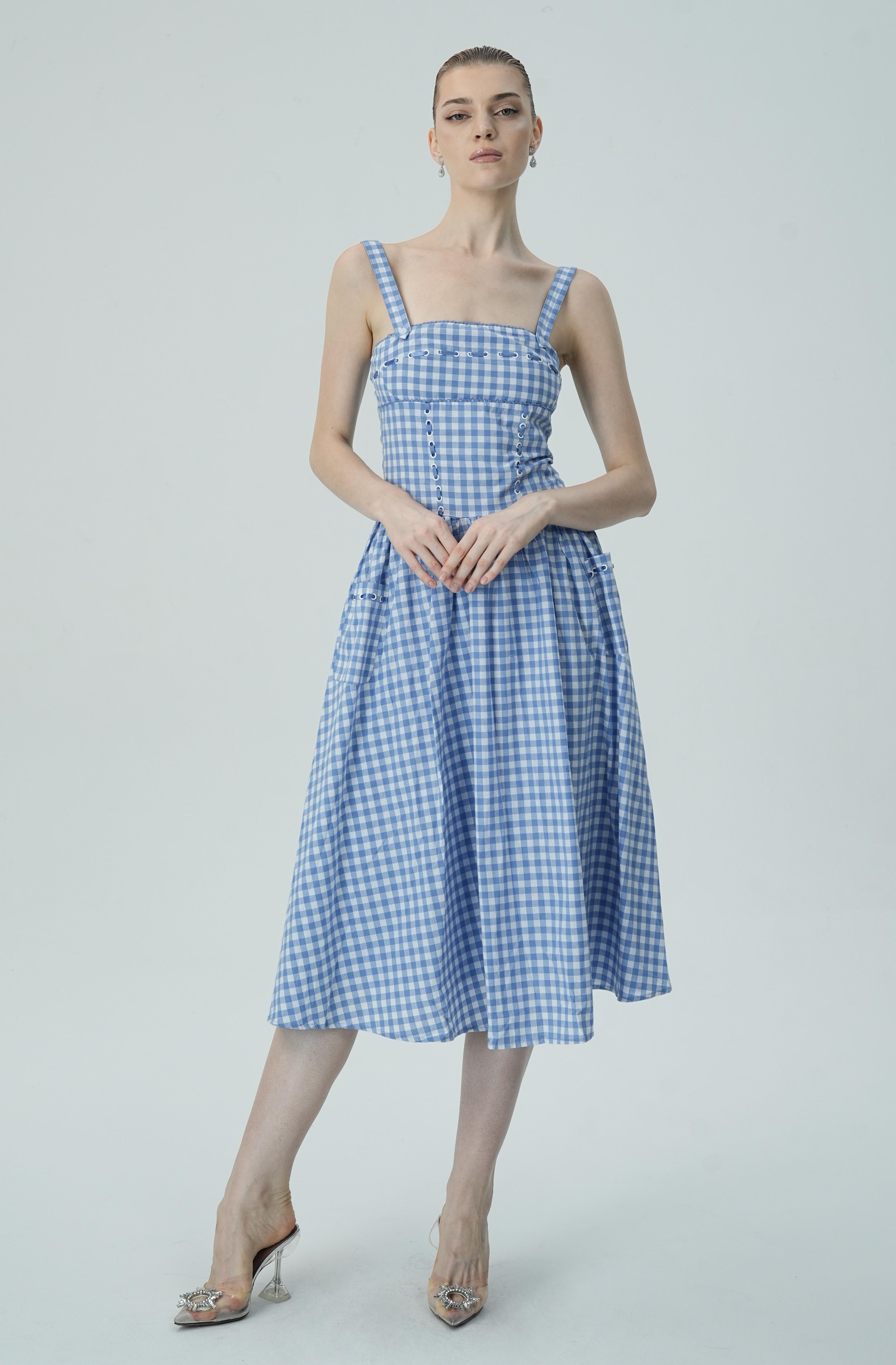 Bağcık Detaylı Mavi Pötikare Midi Elbise