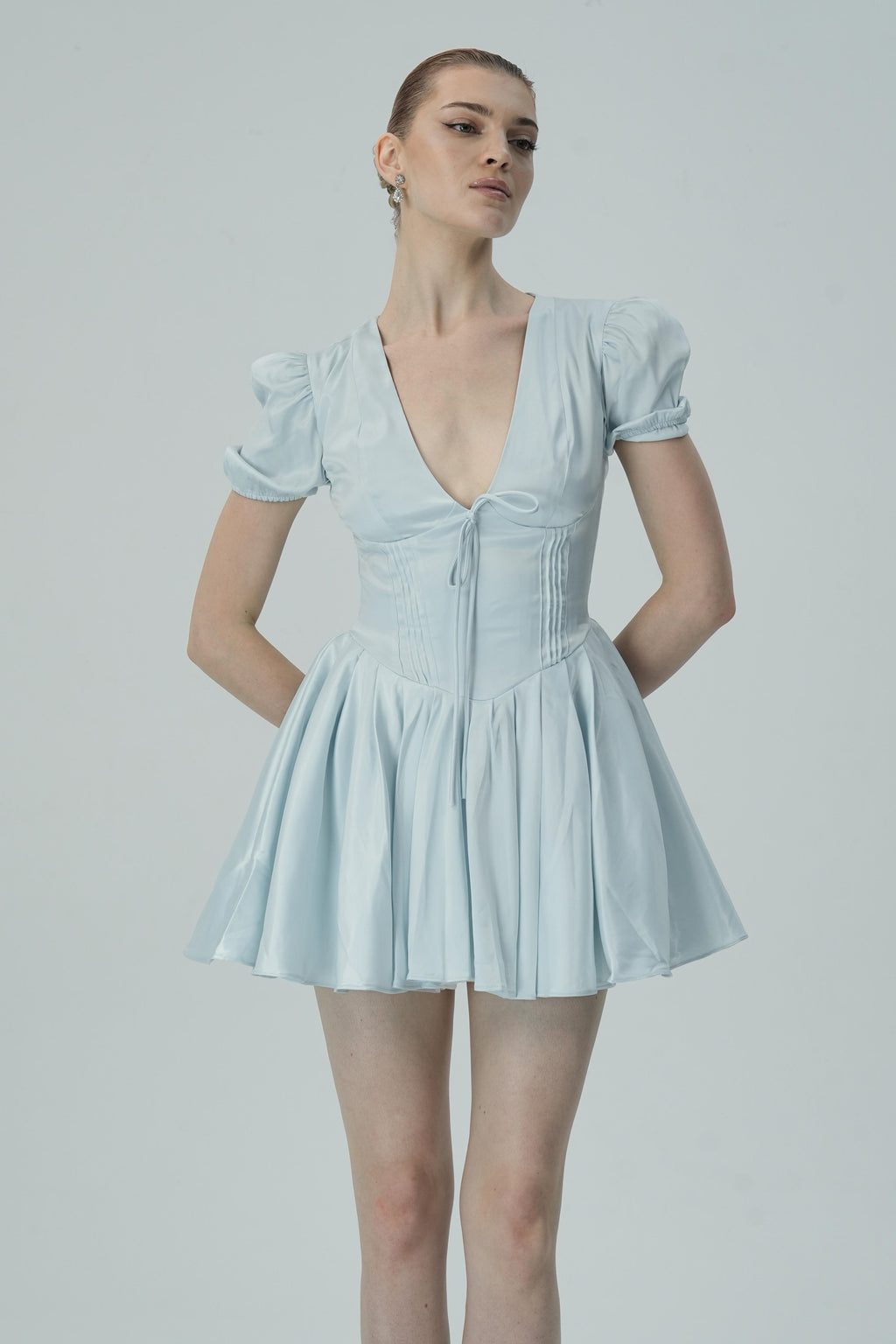 Şık Puf Kollu Mini Elbise