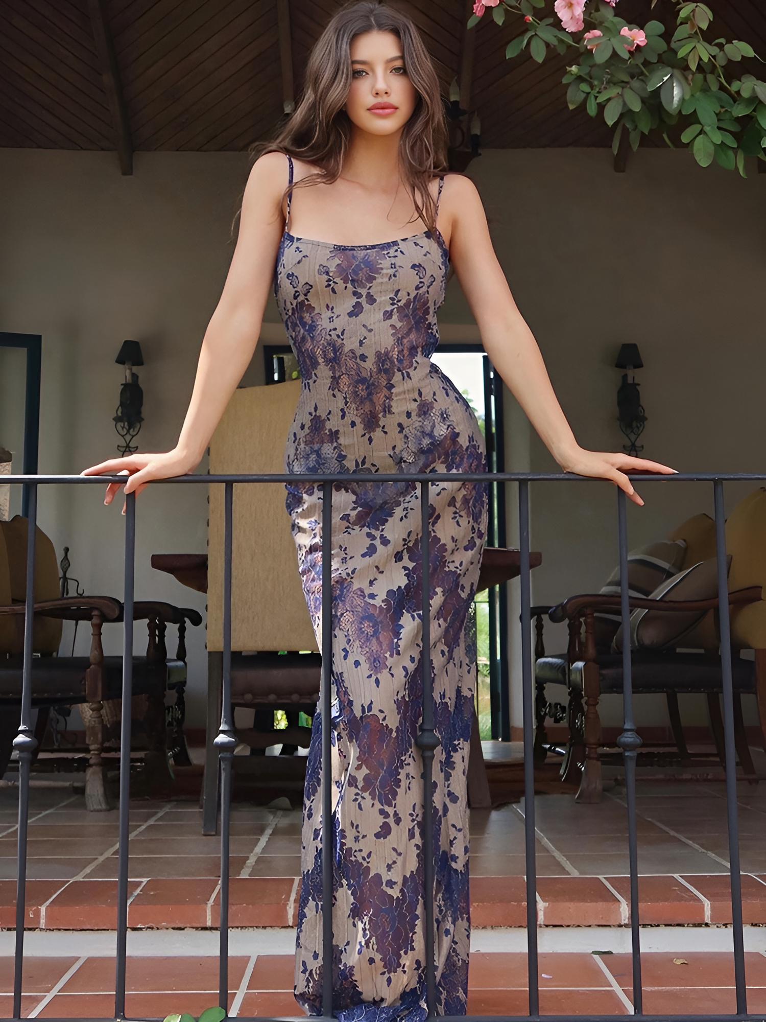 Verna Baskılı Sırt Bağcıklı Uzun Elbise