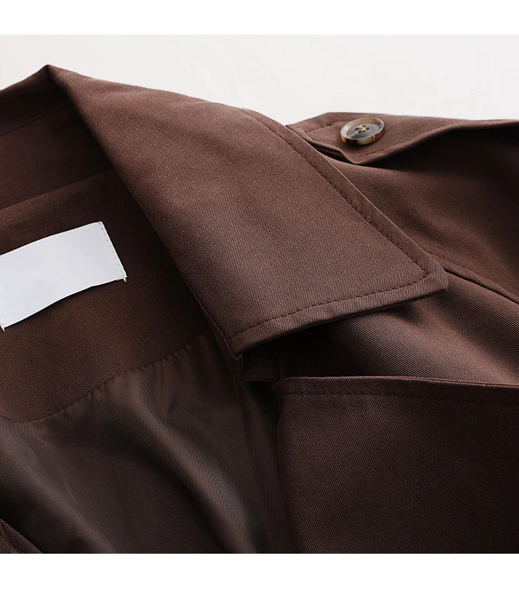 Çift Düğmeli Kısa Trençkot